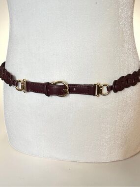 STYLISH Woven Oxblood Narrow Belt For Dress, Skirt Or Jeans. Preowned. $20.
